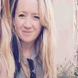 Meet your Posher, Caitlin